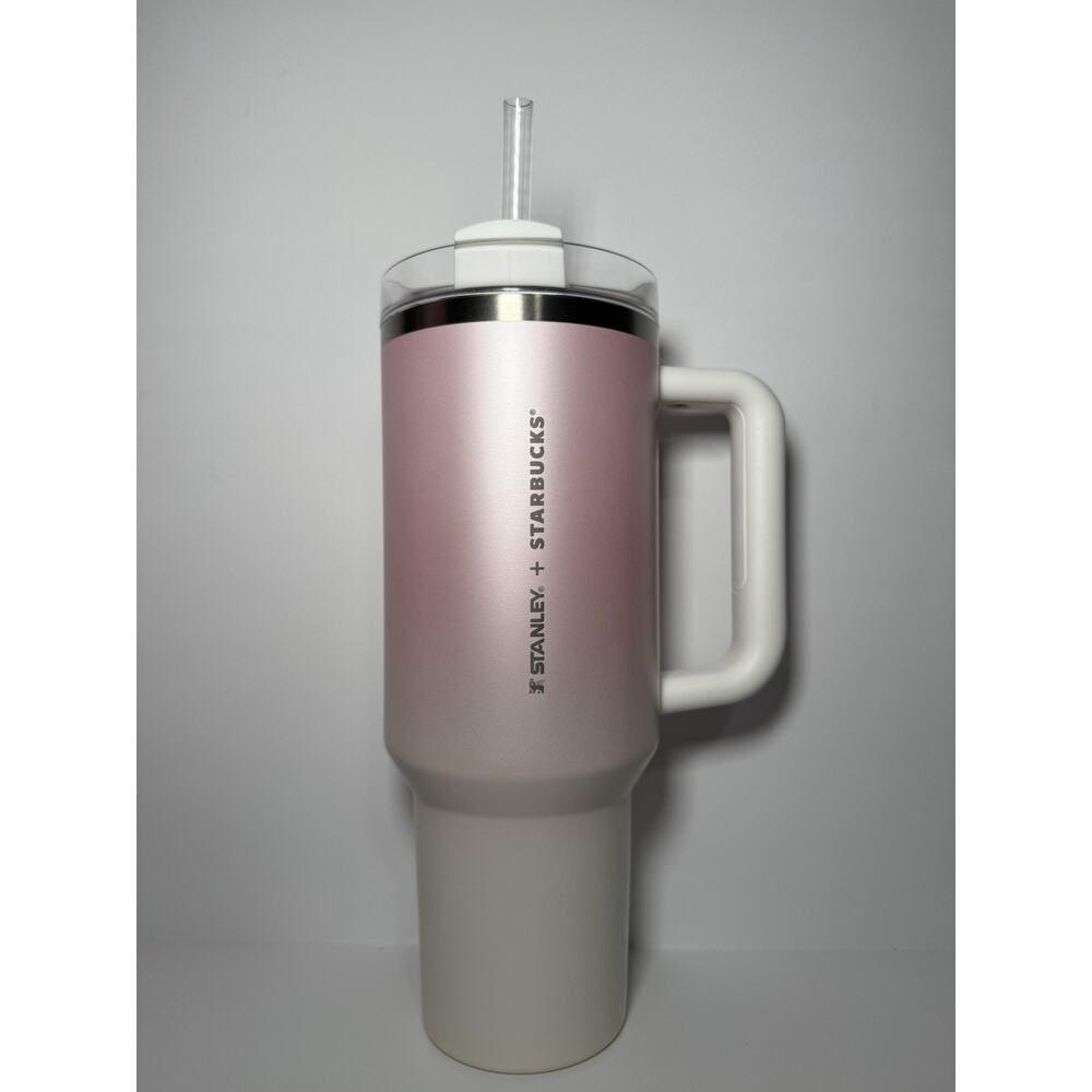 Stanley X Starbucks China 2026 Pupu Duck Valentine's Day 40oz Tumbler BNWT BNIB - Picture 3 of 10